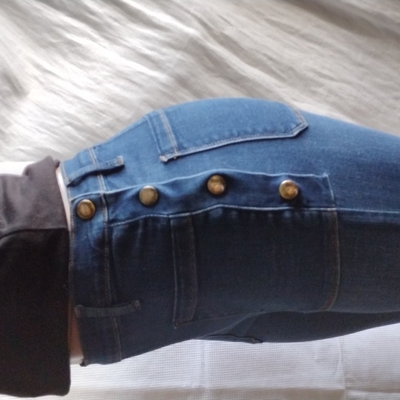 Frame Lucia jean side zipper and buttons  27. - Picture 3 of 11